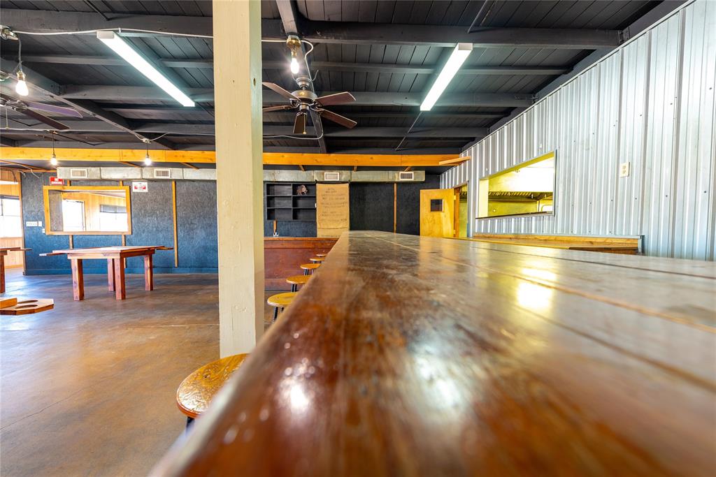 5606 S Us Highway 77, Warda, Texas image 4