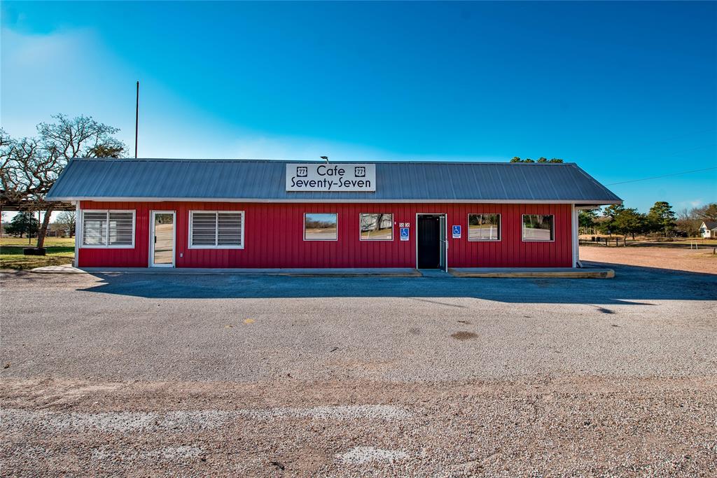 5606 S Us Highway 77, Warda, Texas image 1