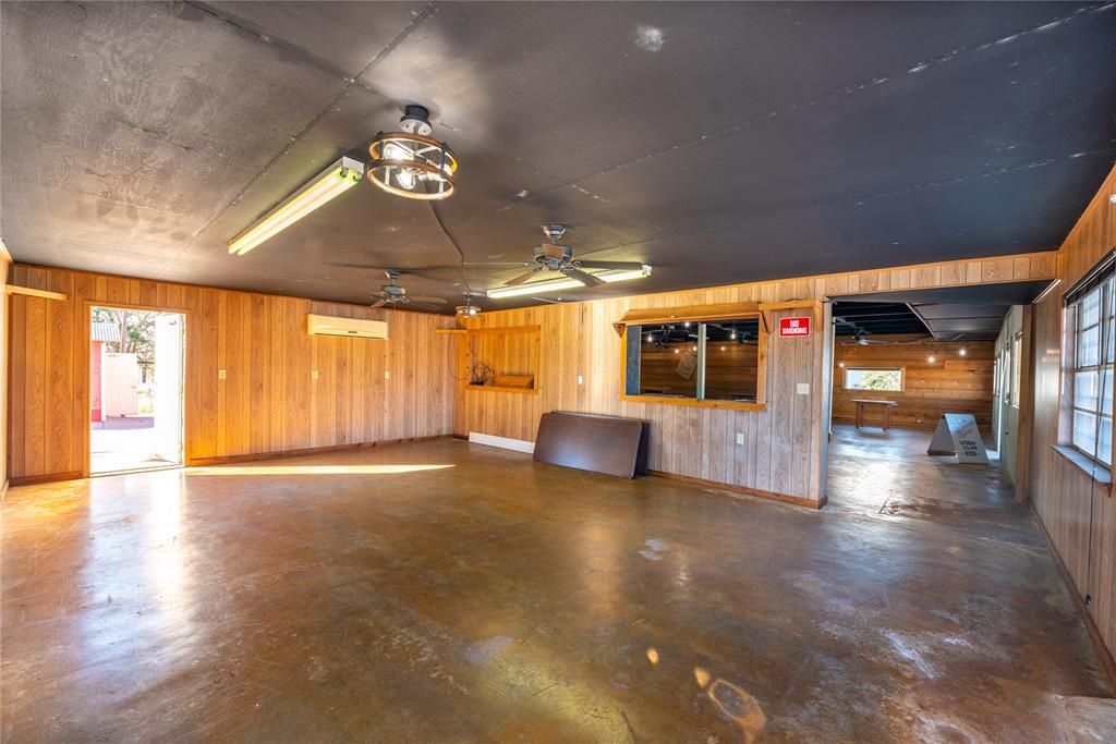 5606 S Us Highway 77, Warda, Texas image 22