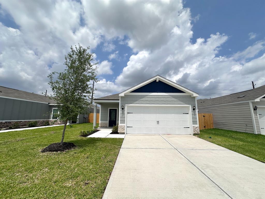 8017 Alpine Bearberry Drive, Houston, Texas image 1
