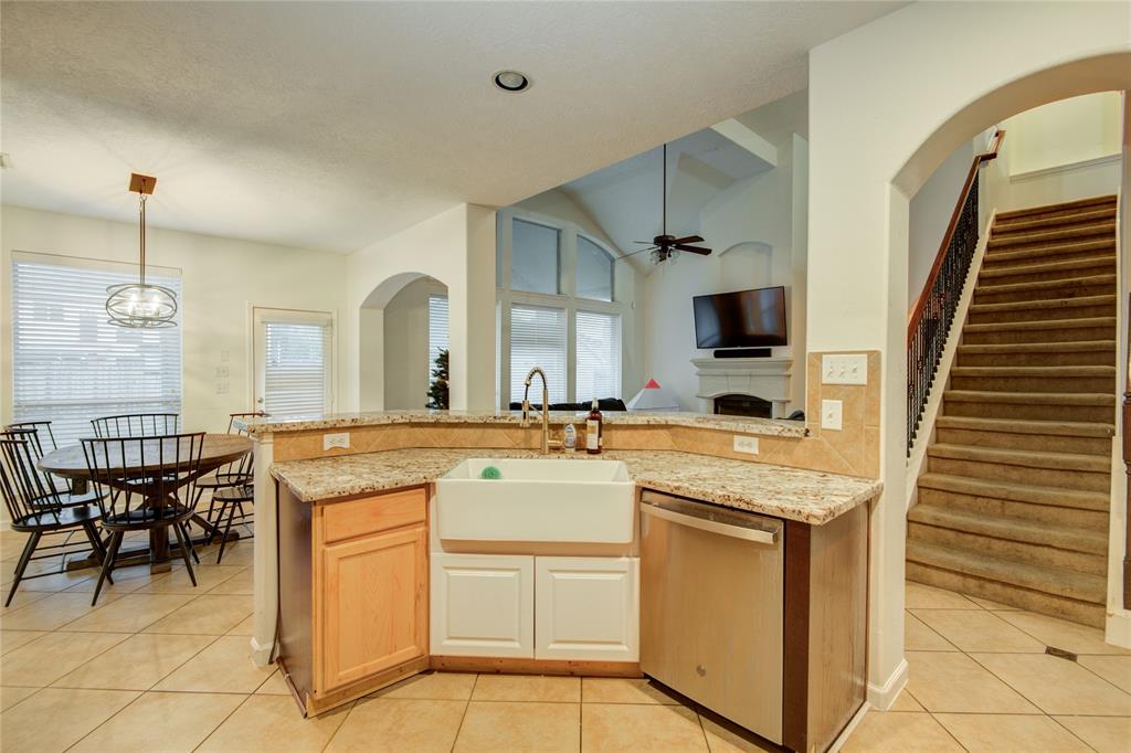 14322 Stonebury Trail Lane, Houston, Texas image 33
