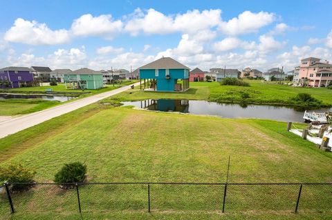 A home in Crystal Beach