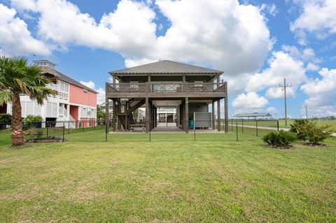 A home in Crystal Beach