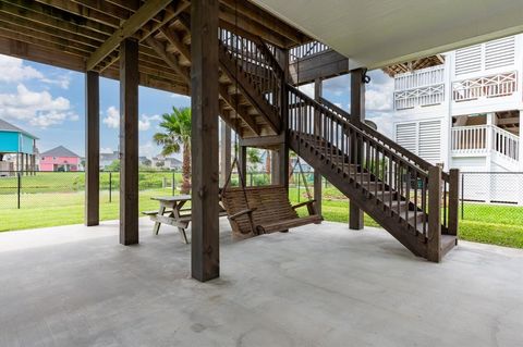 A home in Crystal Beach