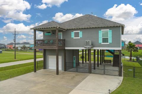 A home in Crystal Beach