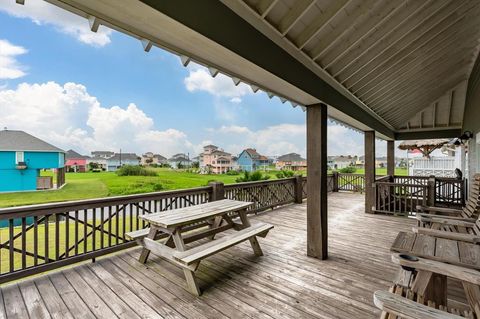 A home in Crystal Beach