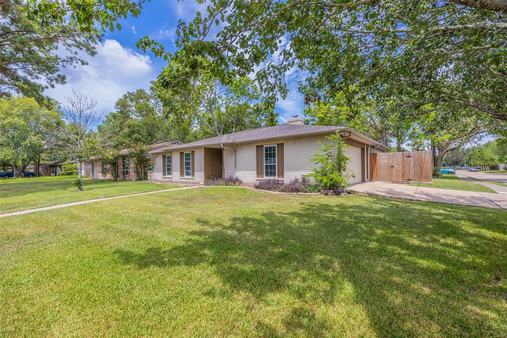 Photo 18 of 18 of 16743 David Glen Drive house