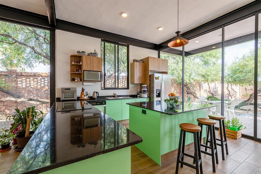 Tennessee 37700, Mexico, 3 Bedrooms Bedrooms, ,4 BathroomsBathrooms,Residential,Active,187013