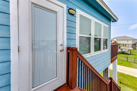 A home in Crystal Beach