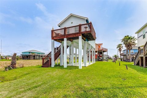 A home in Crystal Beach