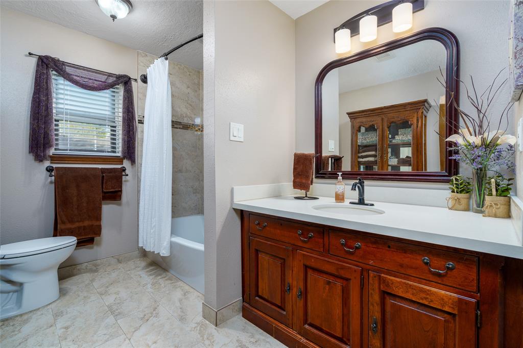 15702 Mccearley Drive, Cypress, Texas image 20