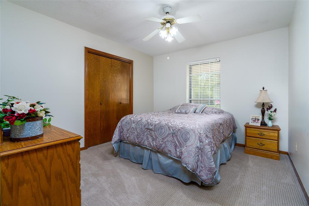 15702 Mccearley Drive, Cypress, Texas image 18