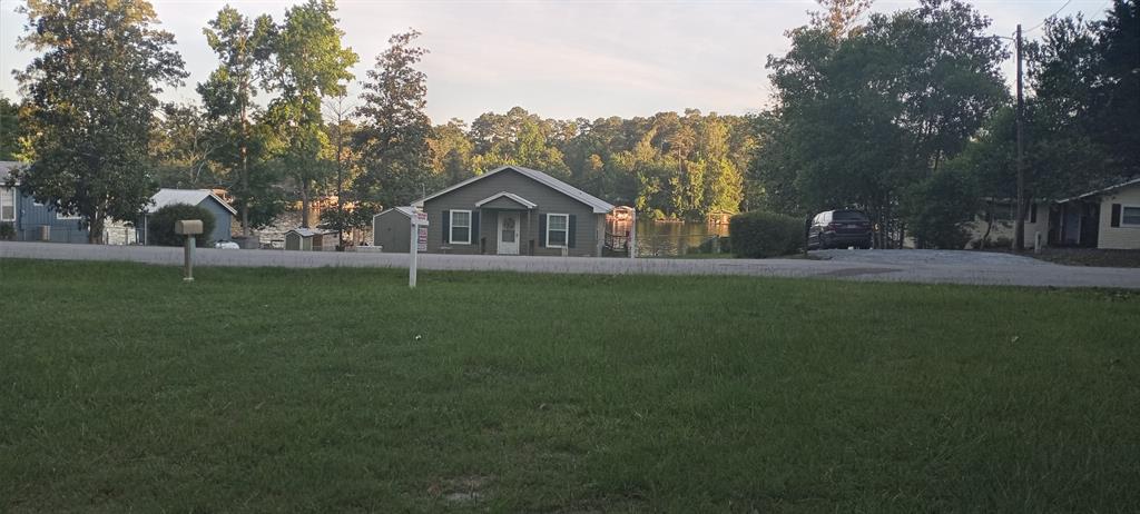 525 Sherwood Forest Drive, Woodville, Texas image 1