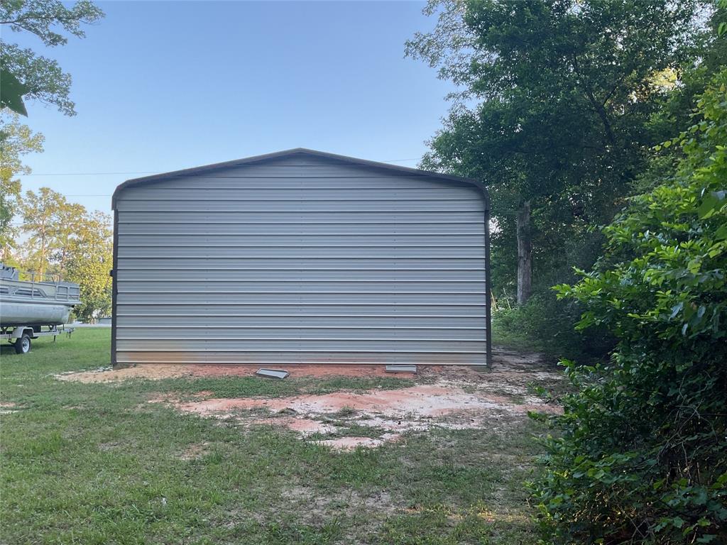 525 Sherwood Forest Drive, Woodville, Texas image 16
