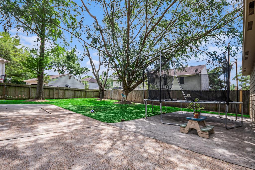 119 Bounty Drive, League City, Texas image 29