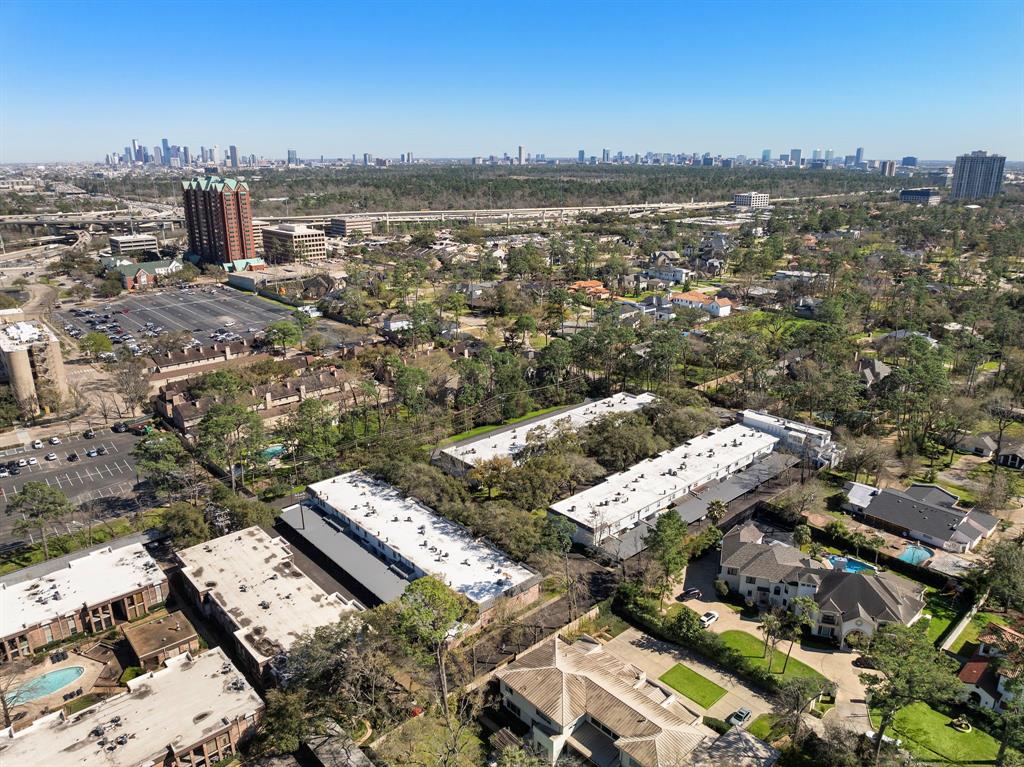 8912 Chatsworth Drive, Houston, Texas image 50