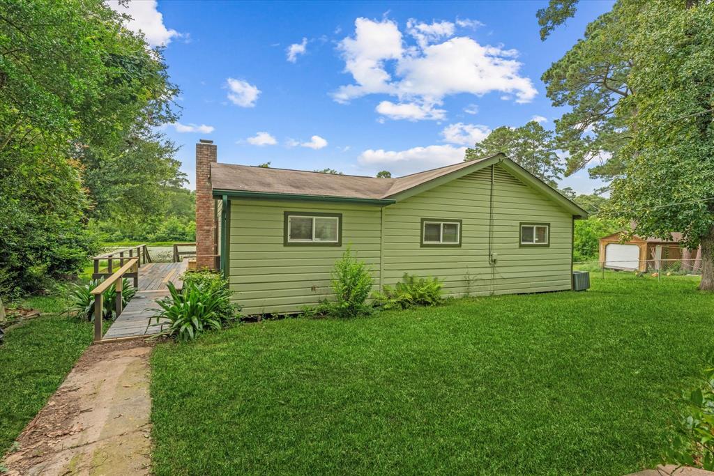 11104 Quinlan North Lake Drive