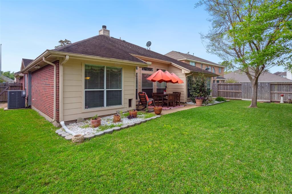 8015 Hidden Terrace Drive, Sugar Land, Texas image 36