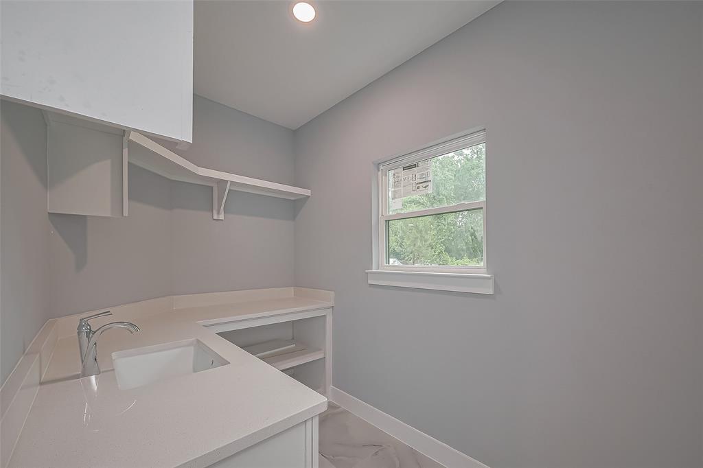 403 Smith Street, Dayton, Texas image 19
