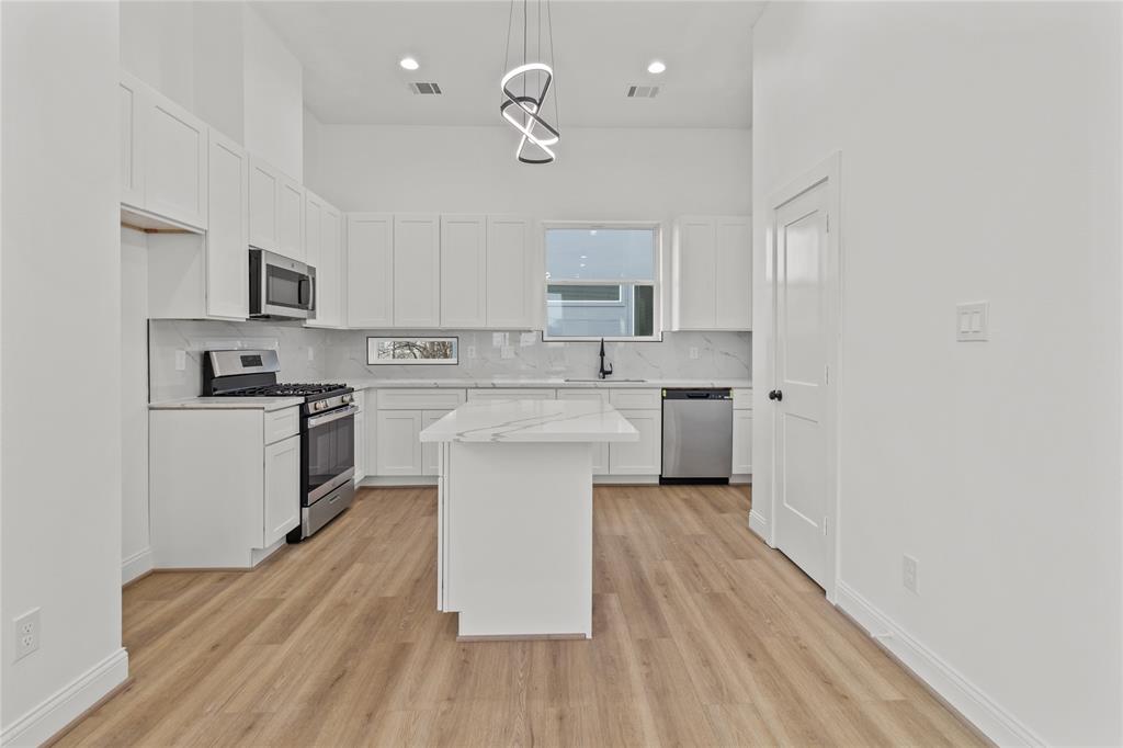 6350 Culberson Street, Houston, Texas image 18