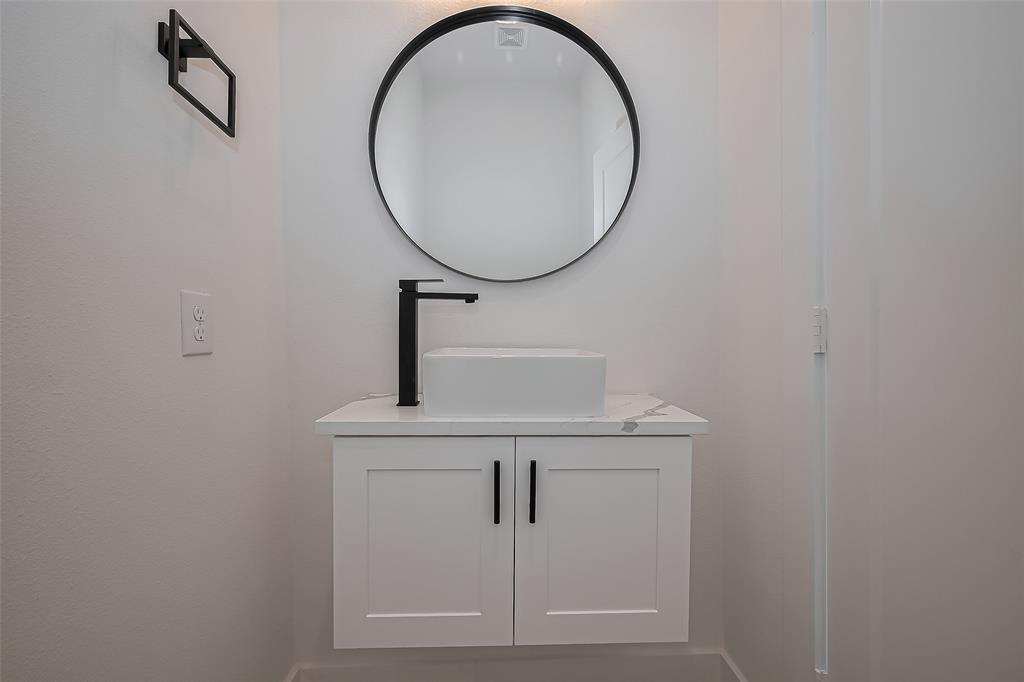 5512 Hardy Street, Houston, Texas image 11
