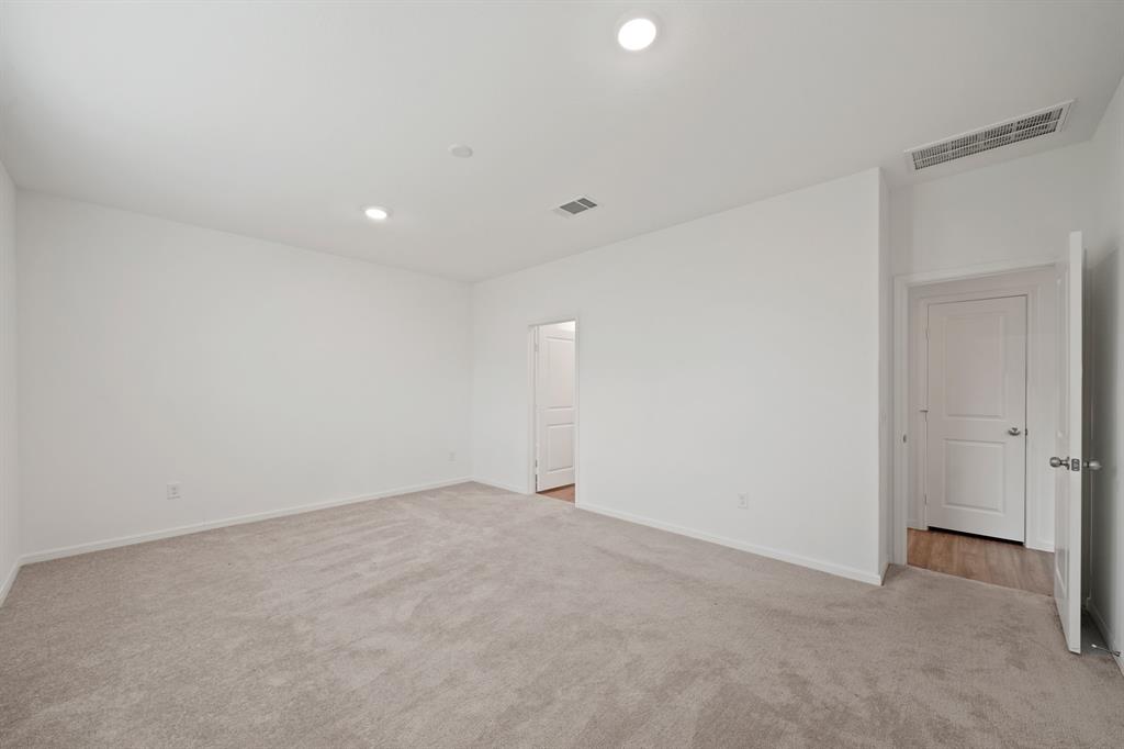 1312 Grass Bend Drive, Katy, Texas image 18