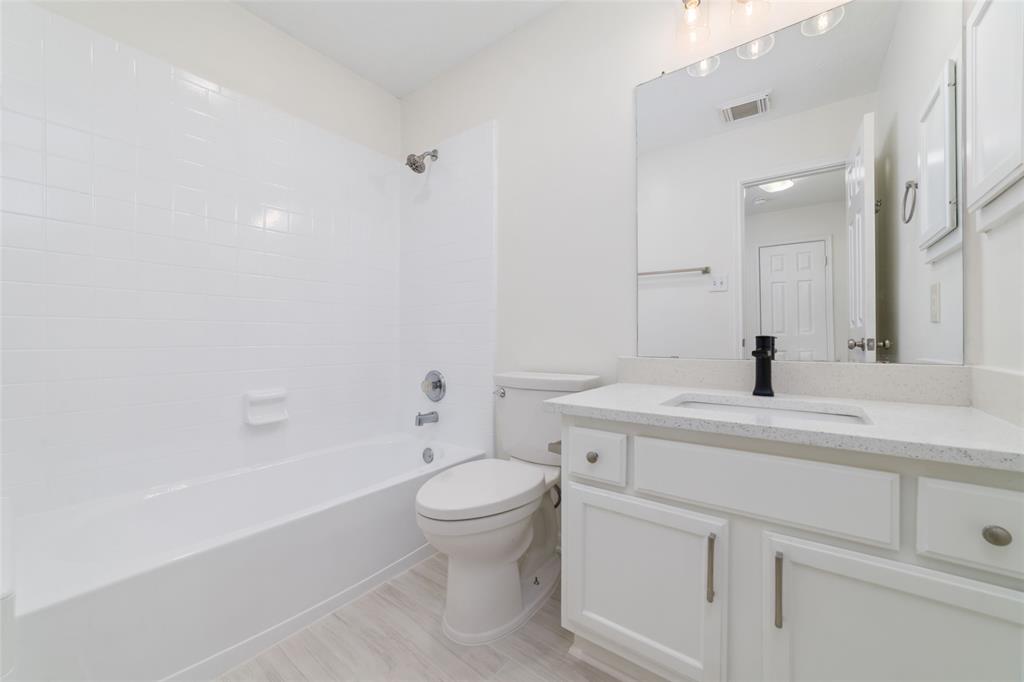 5023 Bellmead Drive, Missouri City, Texas image 26