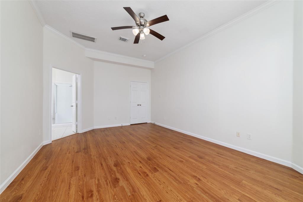 5023 Bellmead Drive, Missouri City, Texas image 18