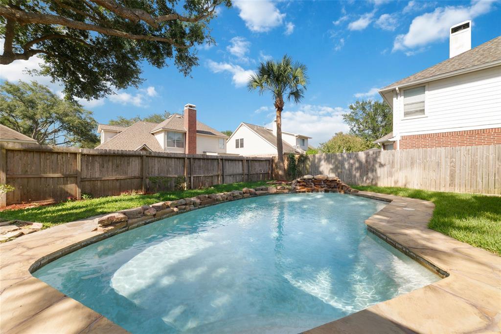 5023 Bellmead Drive, Missouri City, Texas image 36