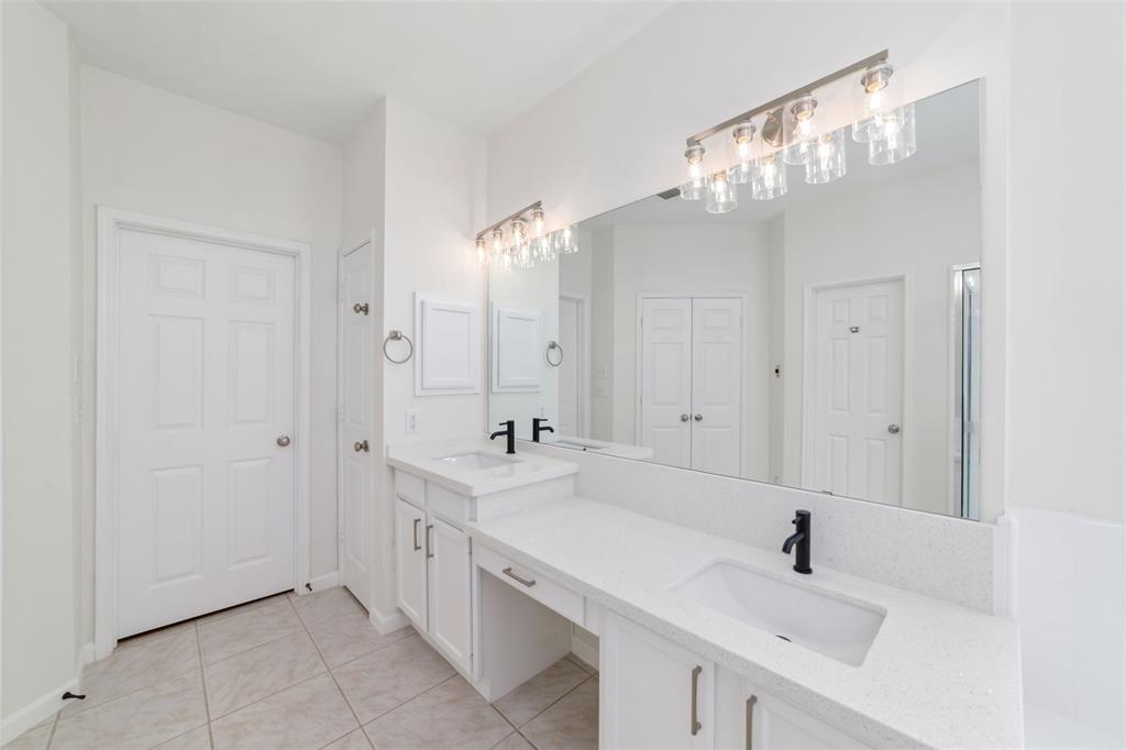 5023 Bellmead Drive, Missouri City, Texas image 21
