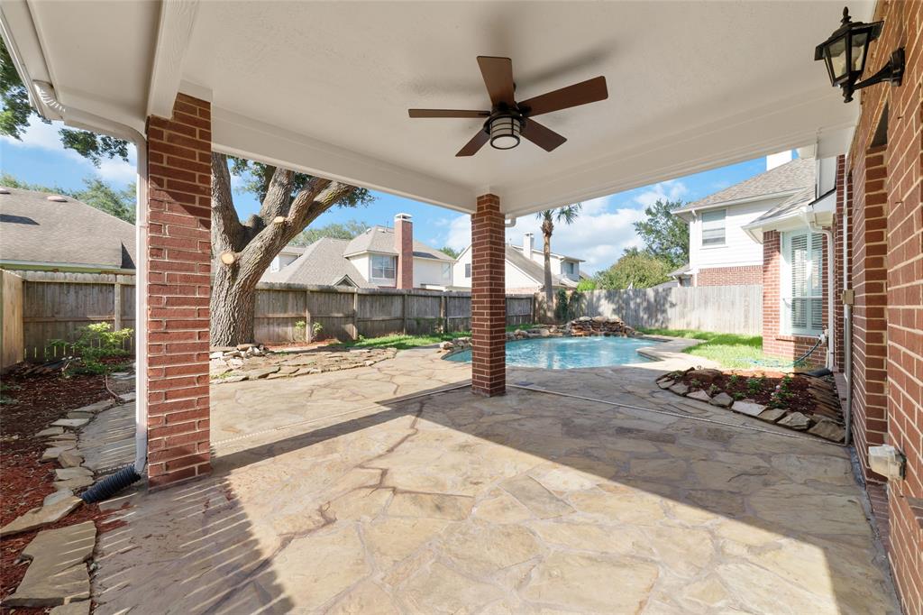 5023 Bellmead Drive, Missouri City, Texas image 34