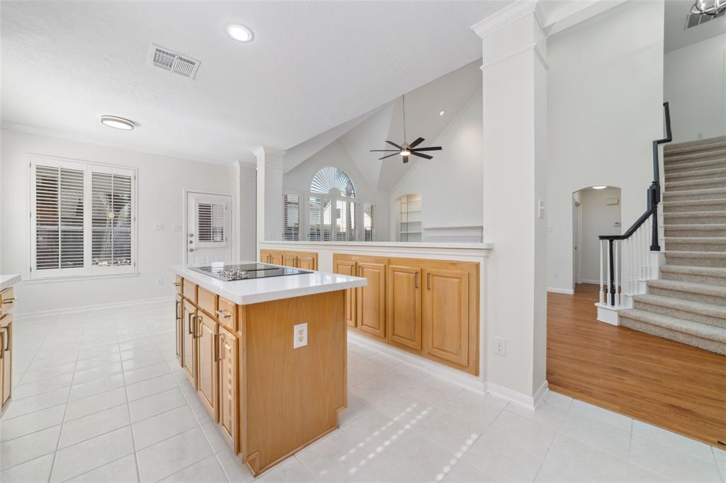 5023 Bellmead Drive, Missouri City, Texas image 15