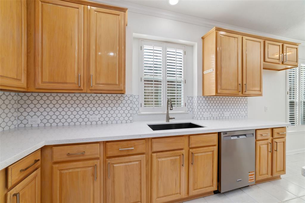 5023 Bellmead Drive, Missouri City, Texas image 14