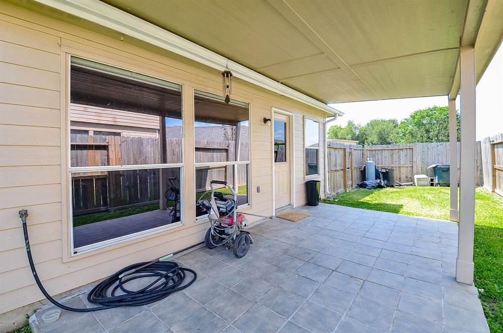 7811 Holly Berry Court, Cypress, Texas image 30