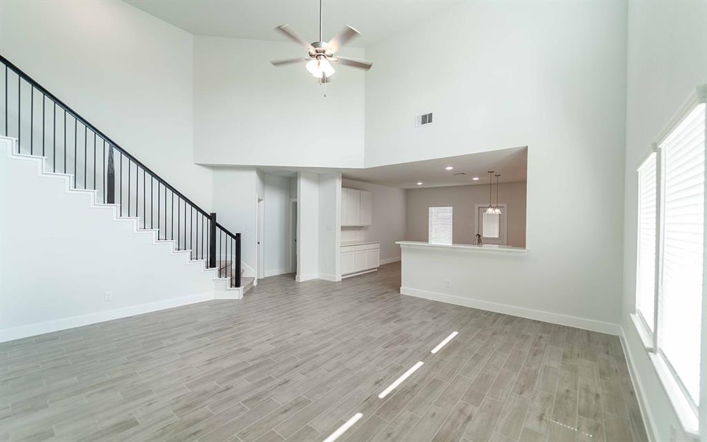2327 Ridgewood Drive, West Columbia, Texas image 6