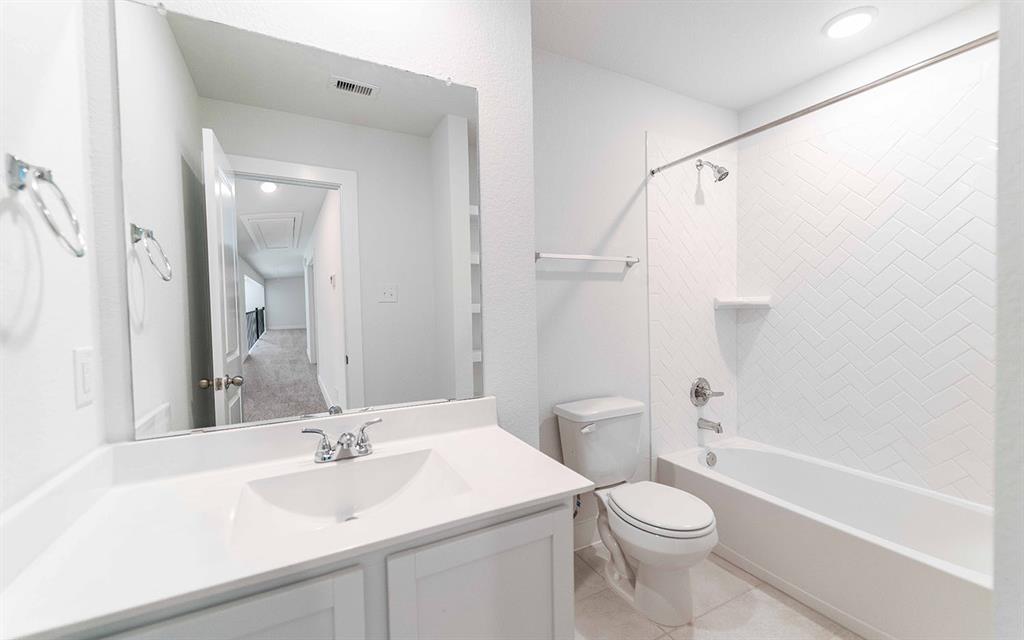 2327 Ridgewood Drive, West Columbia, Texas image 17