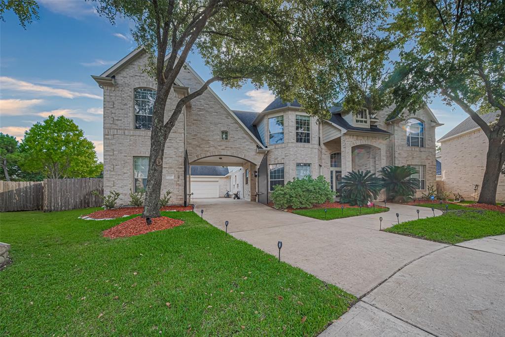 7207 Alder Springs Court, Katy, Texas image 3