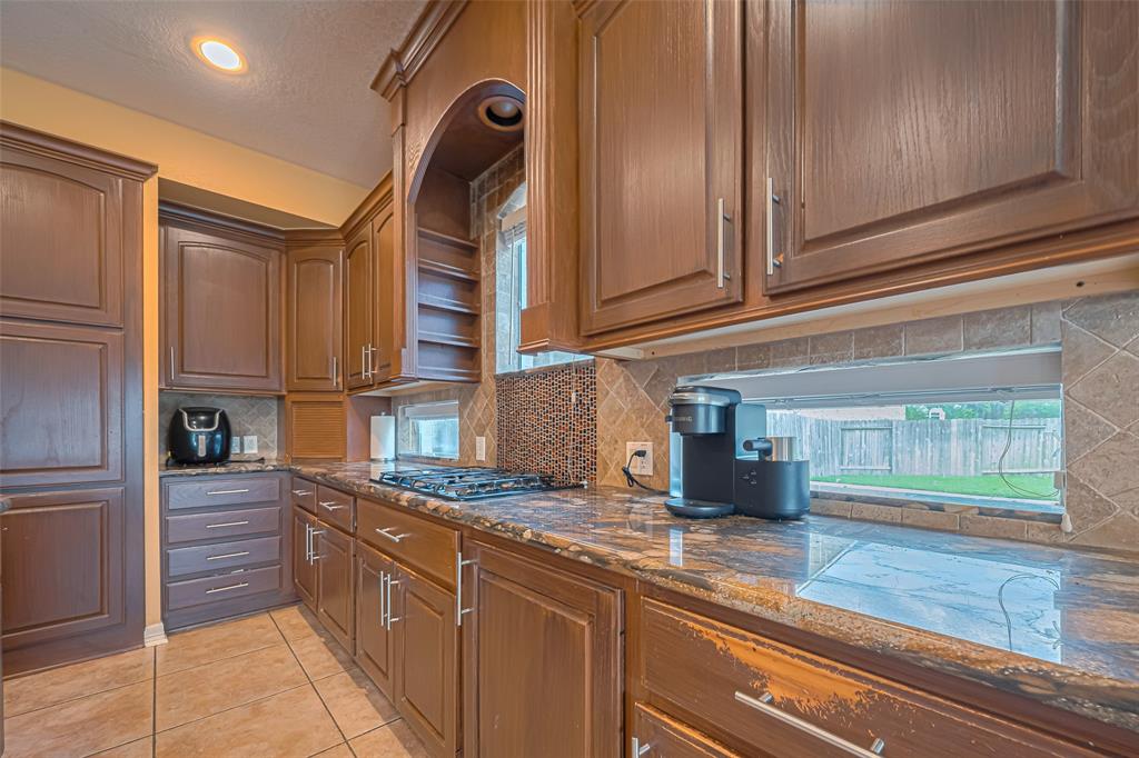7207 Alder Springs Court, Katy, Texas image 20