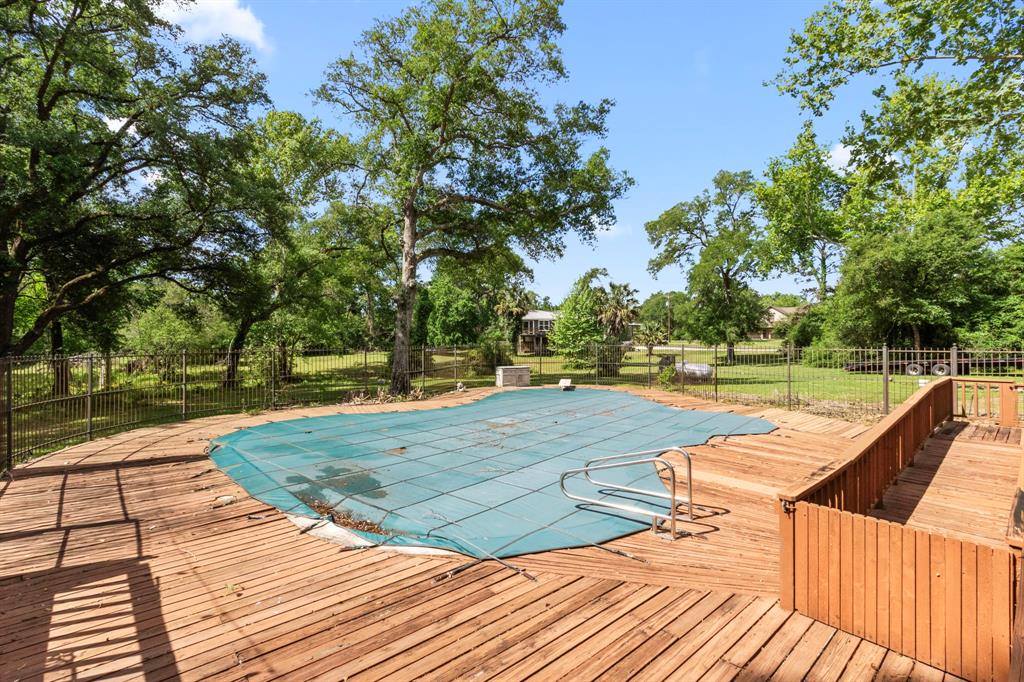 14626 Sycamore Circle, East Bernard, Texas image 43