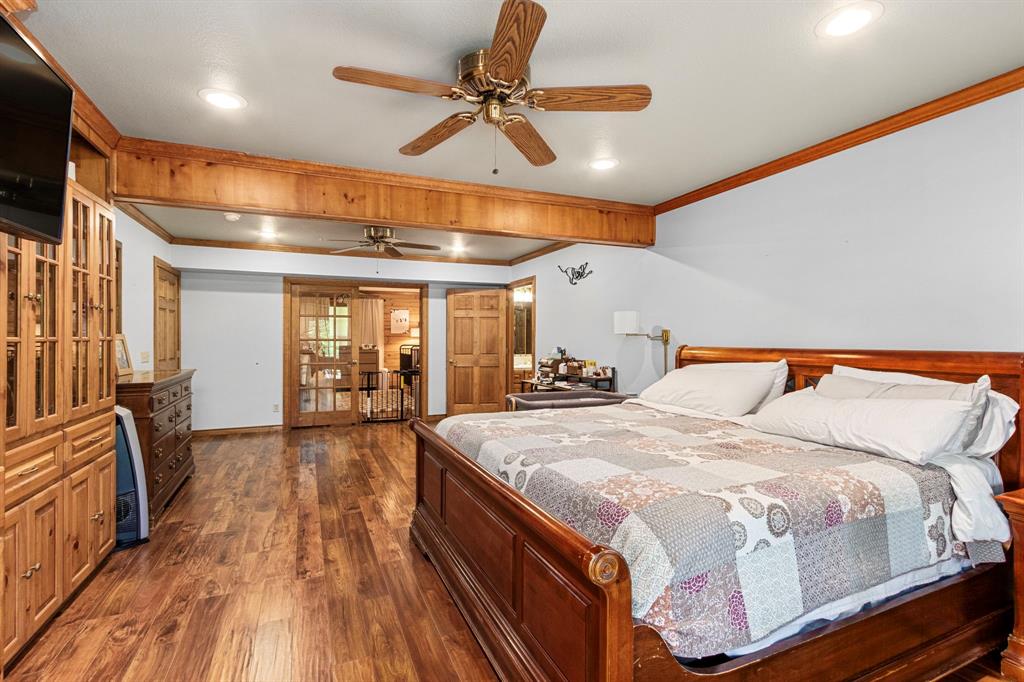 14626 Sycamore Circle, East Bernard, Texas image 24