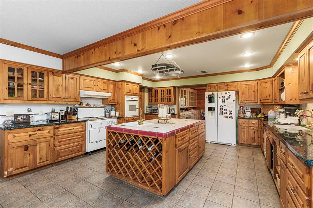 14626 Sycamore Circle, East Bernard, Texas image 15