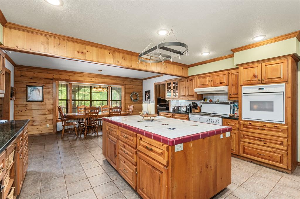 14626 Sycamore Circle, East Bernard, Texas image 14