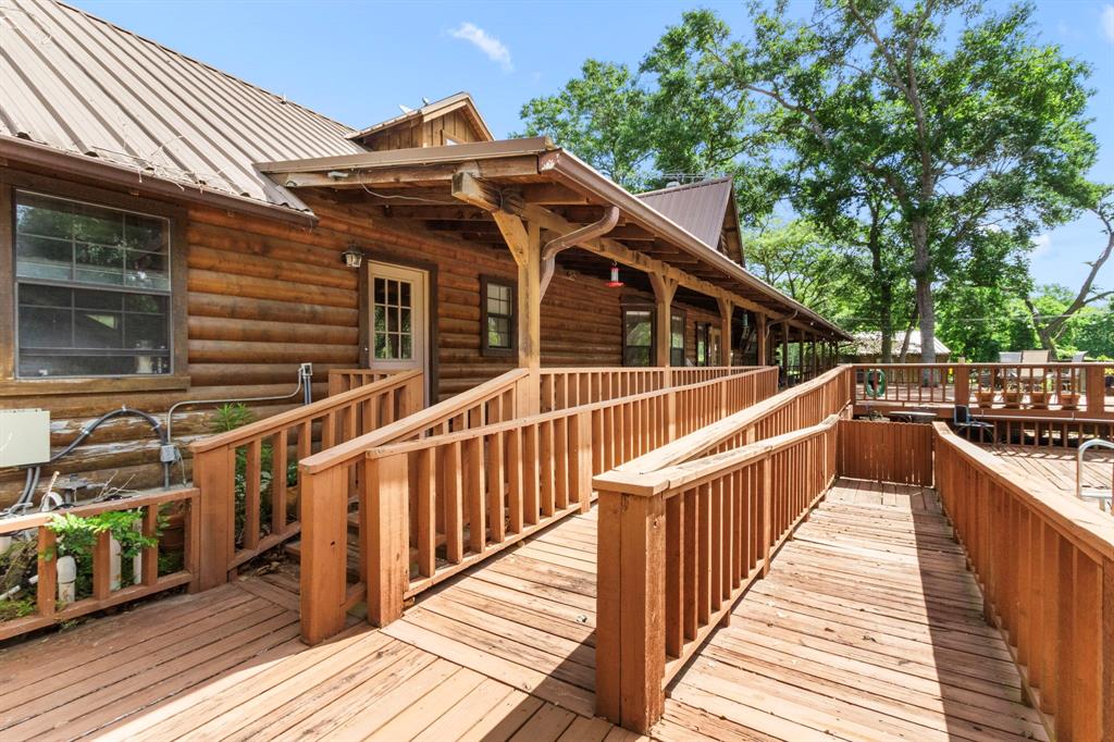 14626 Sycamore Circle, East Bernard, Texas image 44