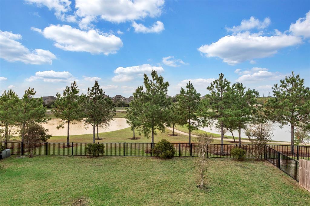 2210 Briarstone Bluff Crossing, Pearland, Texas image 35