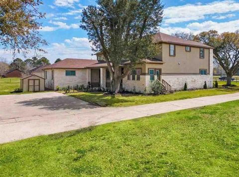 A home in Pearland