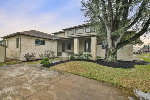 A home in Pearland