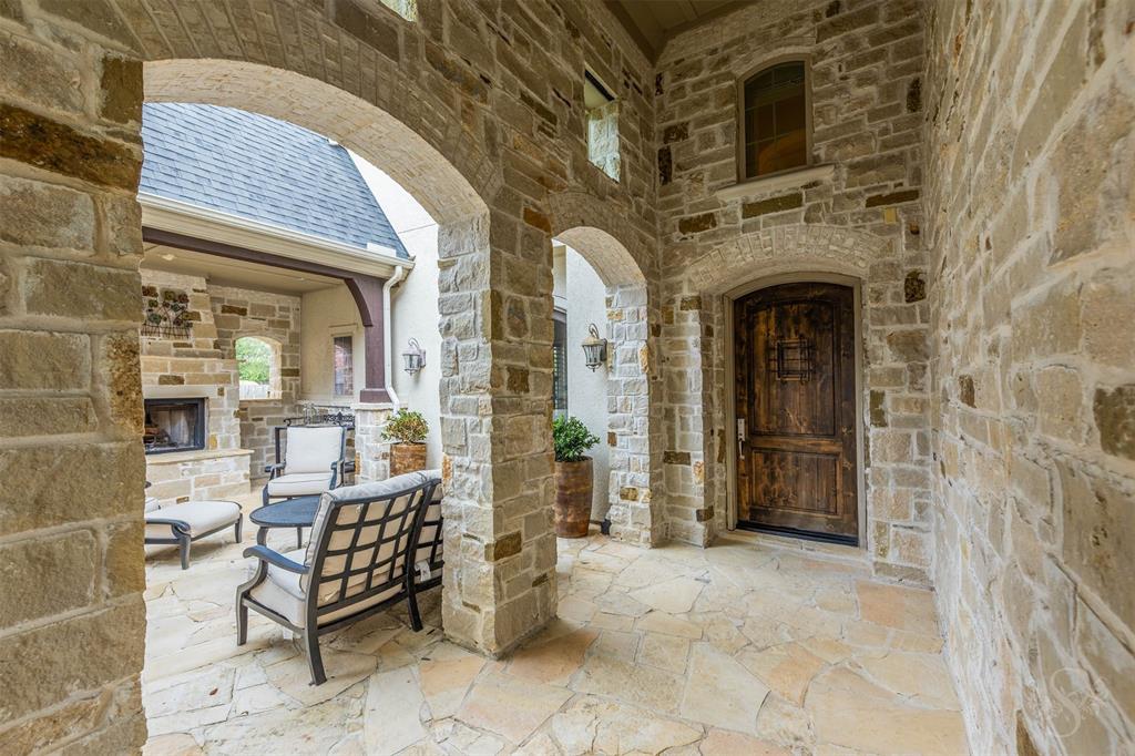 28606 Tracewood Court, Fulshear, Texas image 6