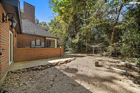 A home in Conroe