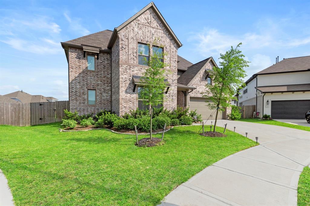 8923 Granary Gate Lane