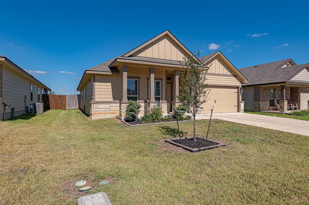 5250 Montague Loop, Bryan, Texas image 2